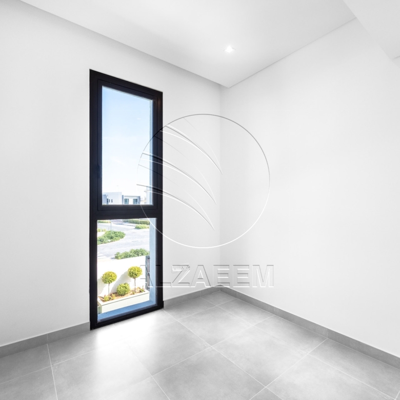 Single Row Near Golf Course | Type X | VACANT