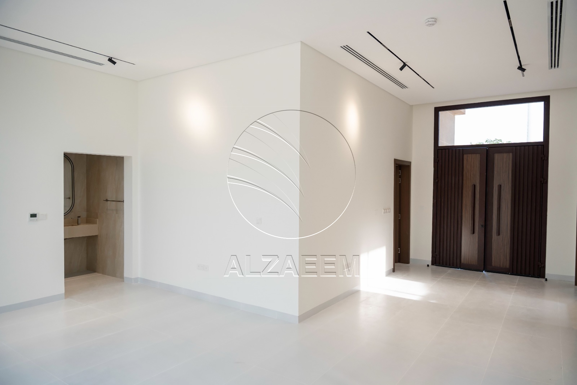 √Brand New Single Row Modern Villa! Spacious Plot√