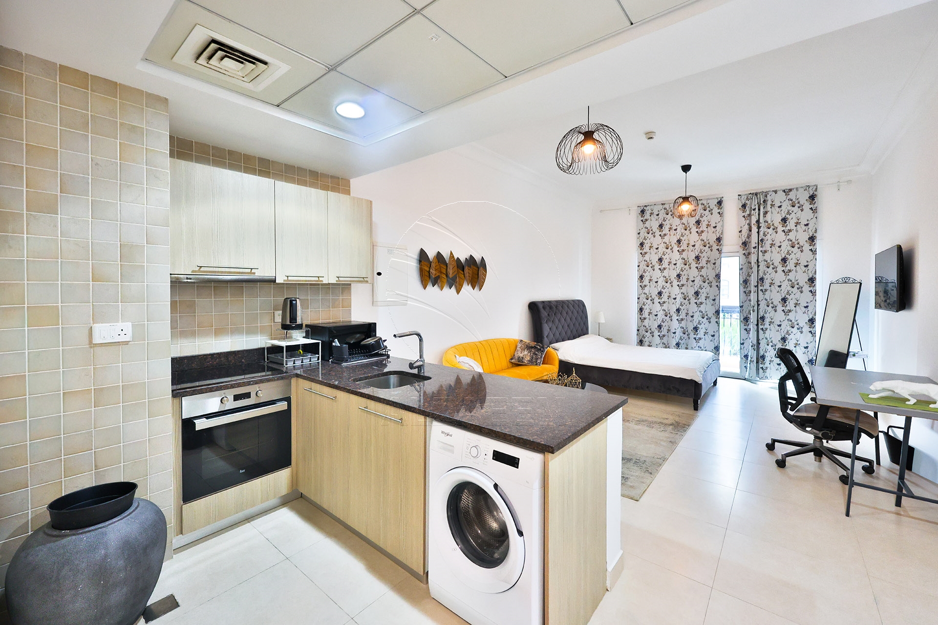 √VACANT! Furnished | Yas Water world View√