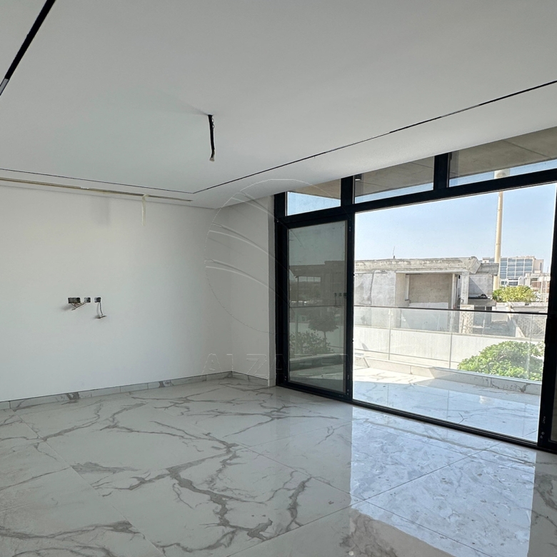 √ Single Row | Biggest Plot | 5BR+Lift+Pool √
