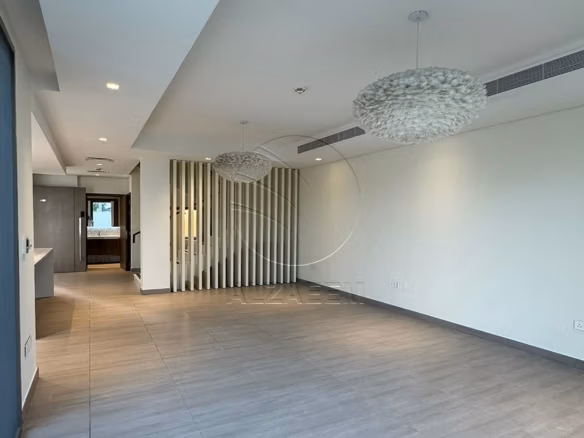 √HOT DEAL | Move-in Ready | Single Row – Mid Unit√