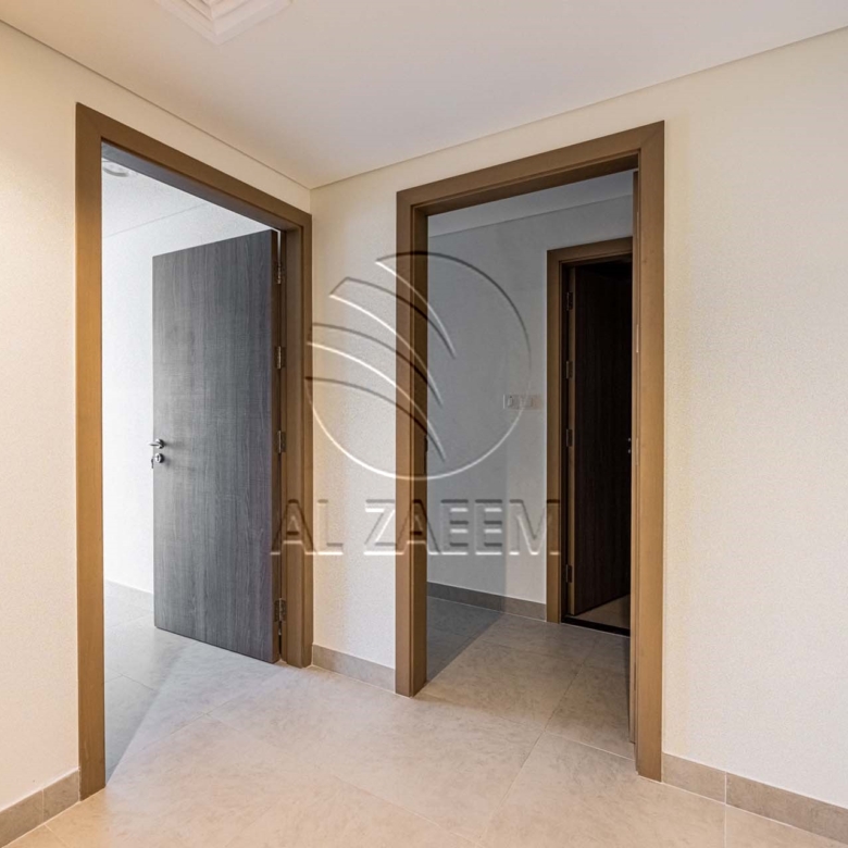Vacant | DUPLEX | Facing The Pool | 4 payments