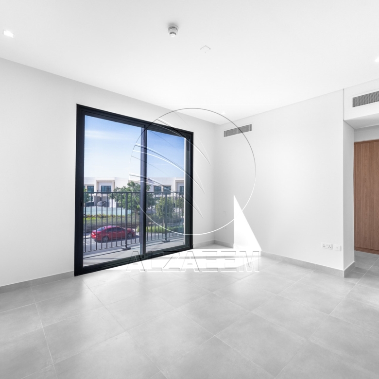 Single Row Near Golf Course | Type X | VACANT