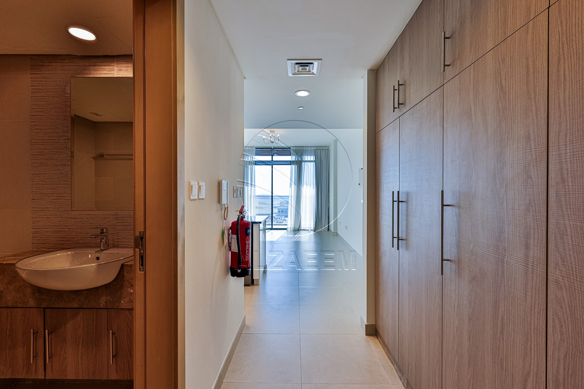 High Level + Exclusive! White Goods+ Nice Views