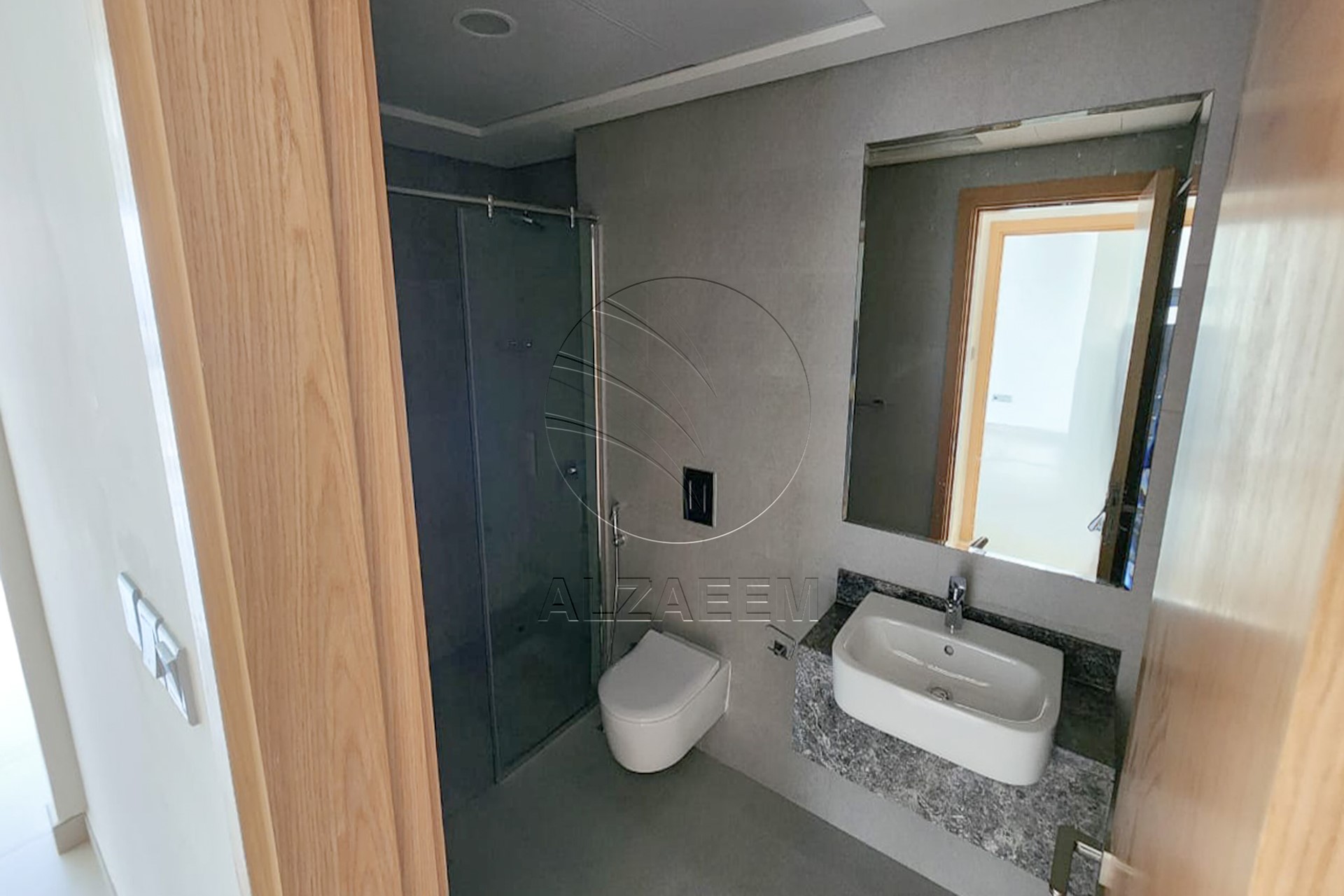 √Full Canal View | Move-in Ready | Modern Living√