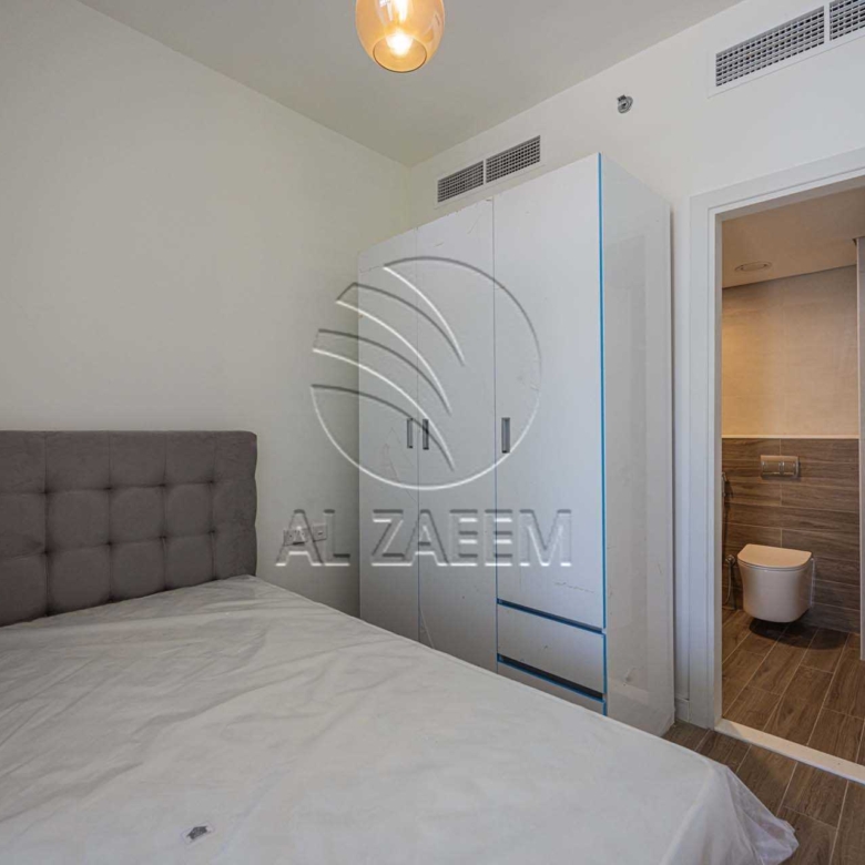 Fully Furnished Loft | Full Canal View | Rented