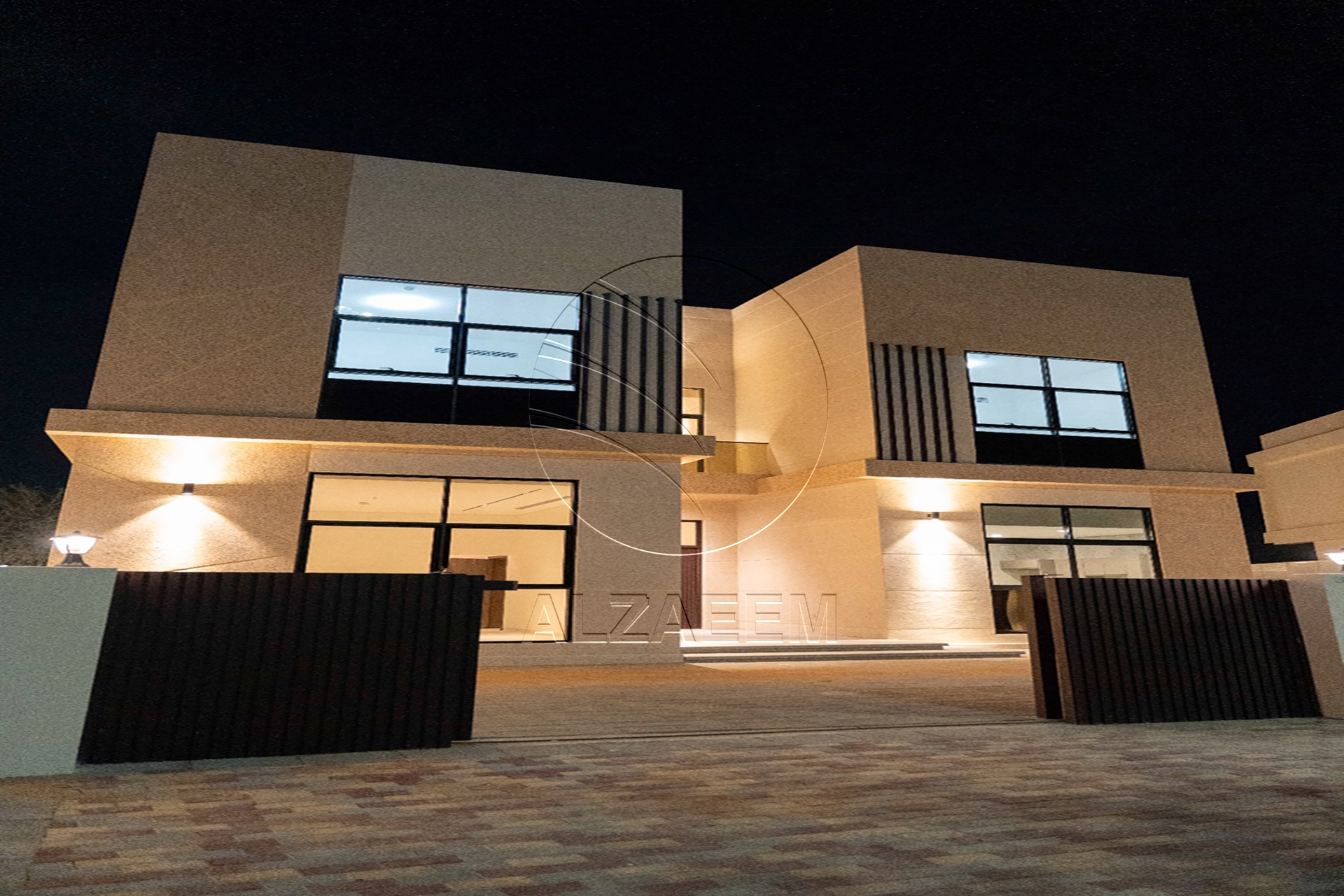 √Brand New Single Row Modern Villa! Spacious Plot√