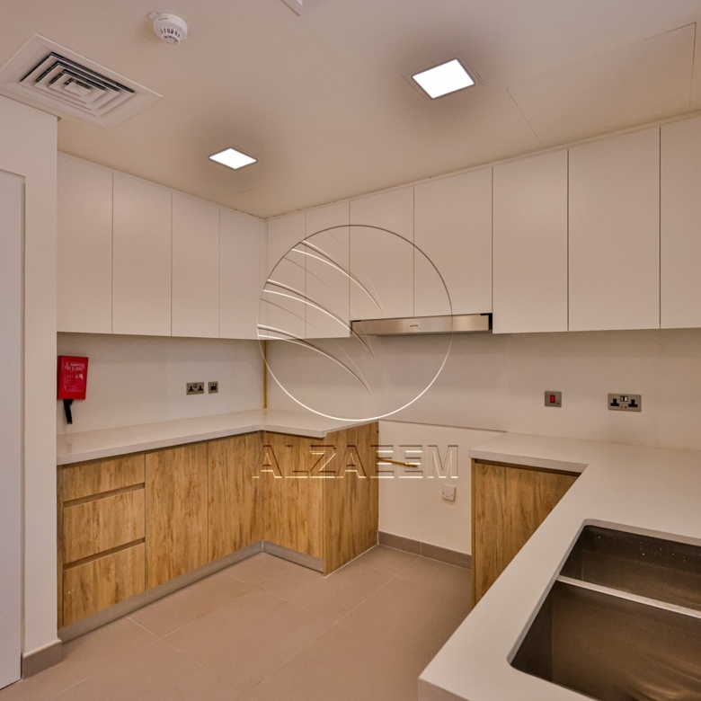 HOT! Single Row | Rented with Refund | High ROI