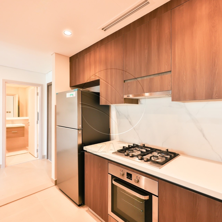 Sea and Golf Views | VACANT | Up to 3 Payments