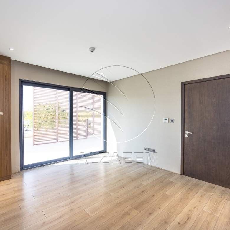 VACANT Single Row | Big Backyard | Upto 3 Payments