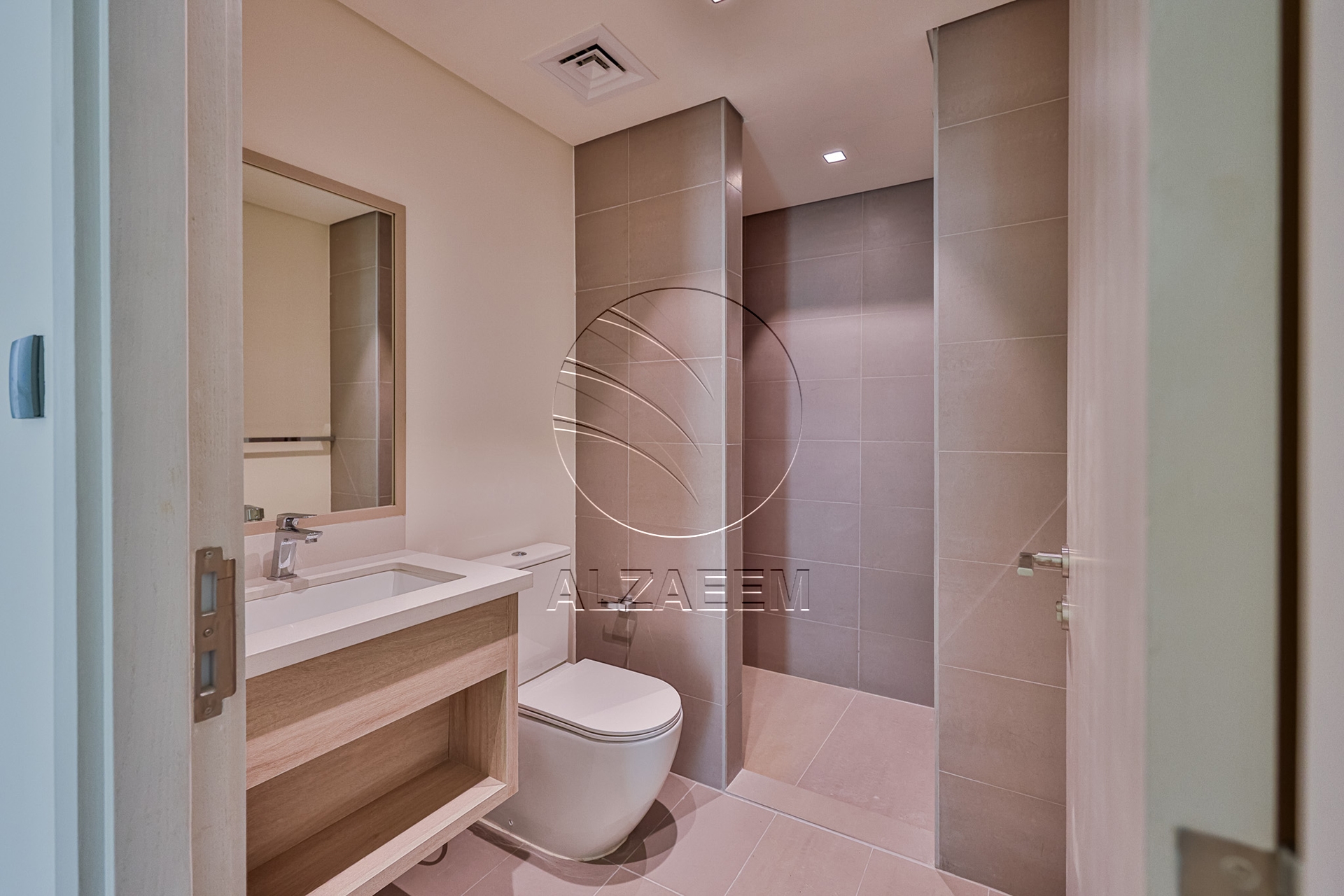 Single Row CORNER | Premium and High End Location
