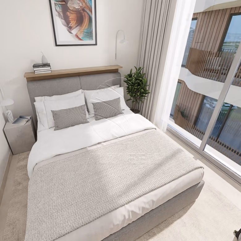 TOP FLOOR | Partial Canal View | Fully Furnished
