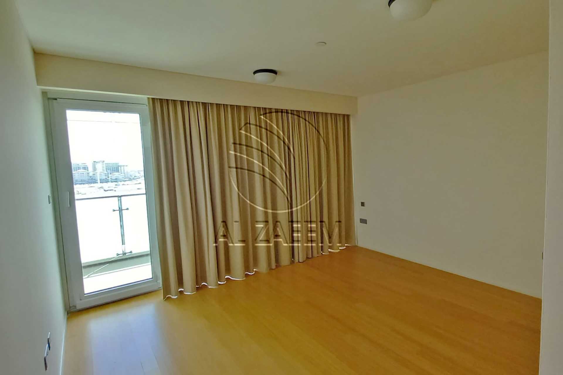 High Level Unit | Tenanted | Urban View