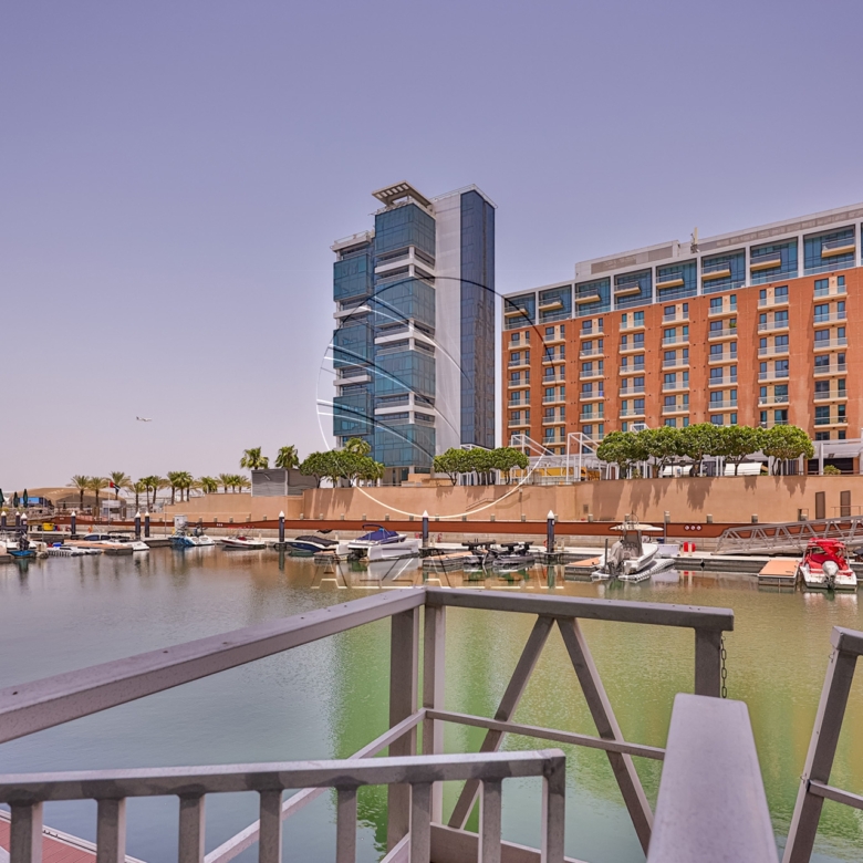 Waterfront | Spacious Deck overlooking the Marina