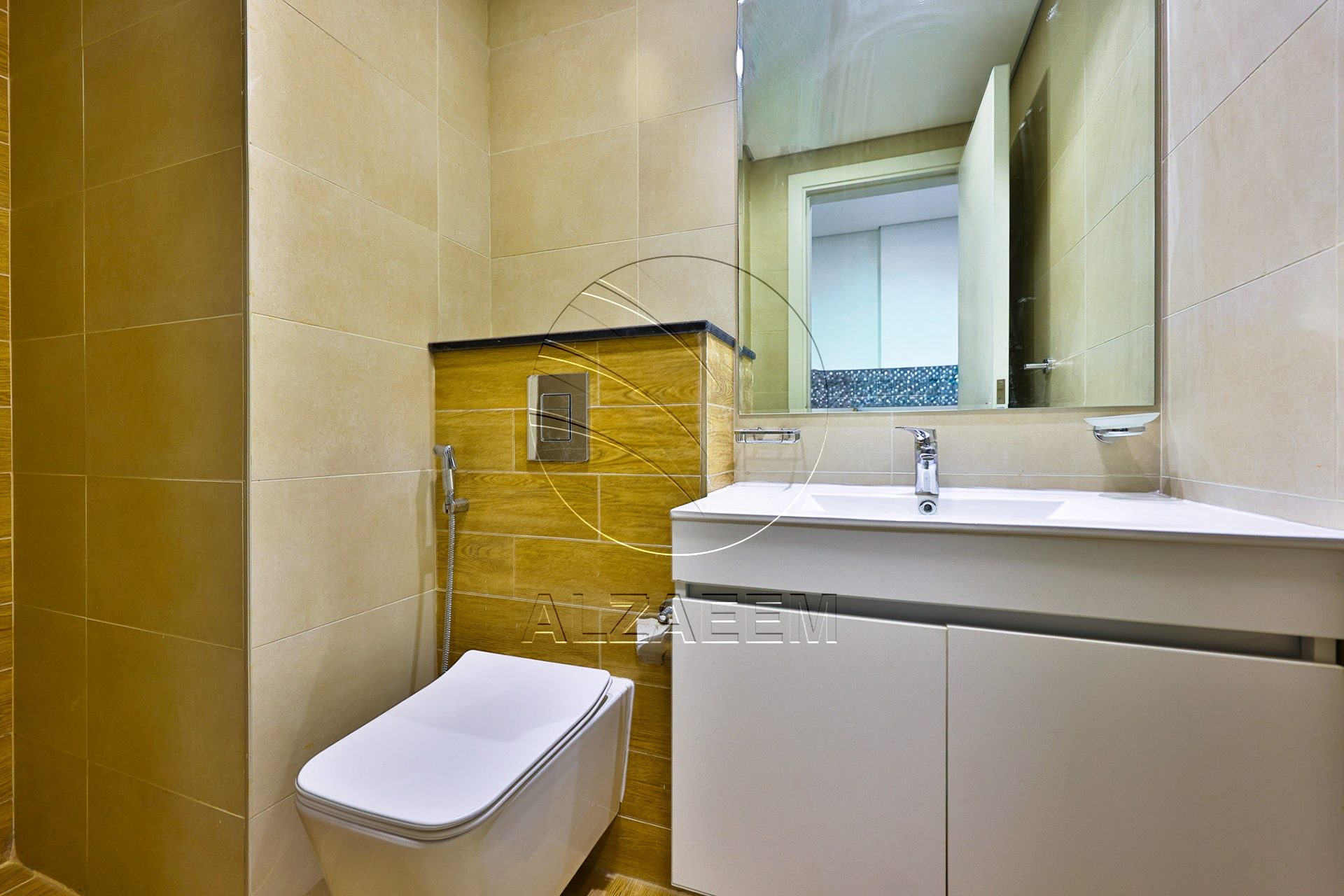 √Furnished | Middle Floor | Prime Location√