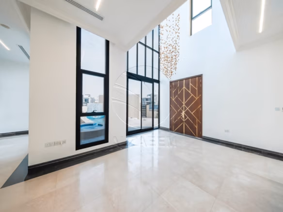 √Luxuriously Furnished |Private Pool and 2 Majlis√