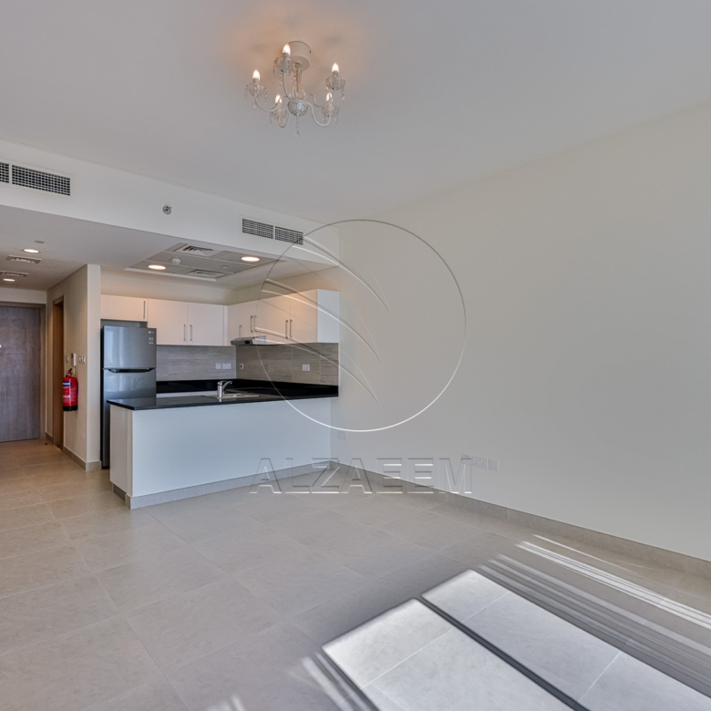 High Level + Exclusive! White Goods+ Nice Views