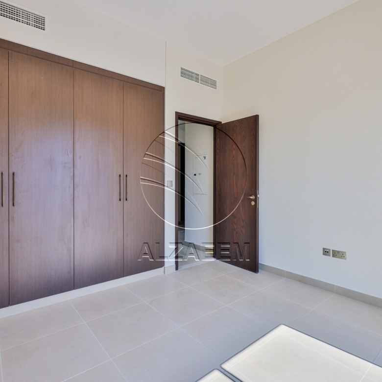 CASARES | Single Row Mid | Near the Garden