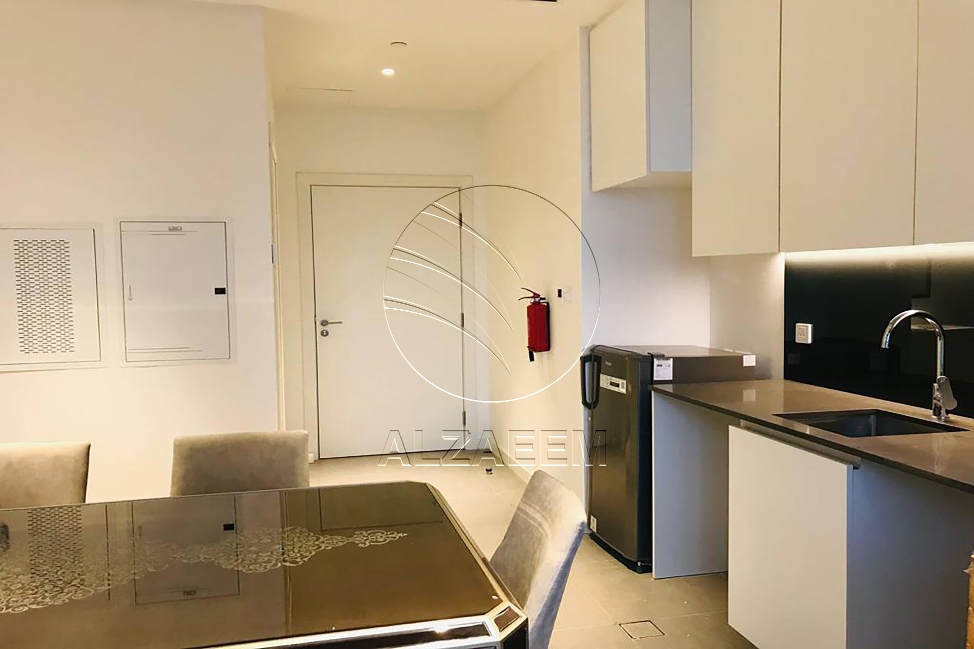Furnished | High Level Unit with Sea View