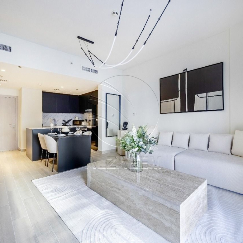 Fully Furnished | Seaworld View | Prime Location