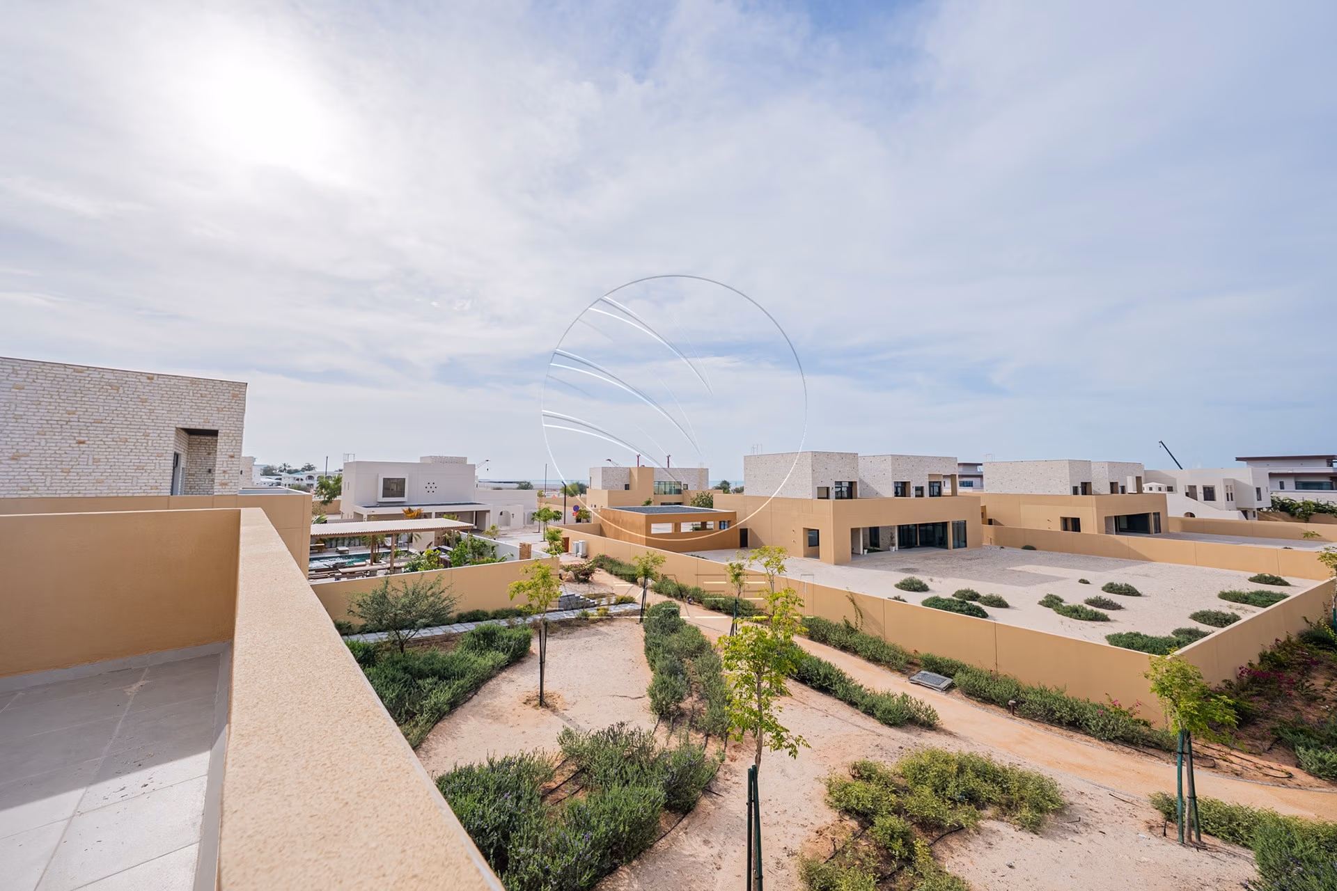 Single Row Villa | Huge Plot | Ready for Occupancy
