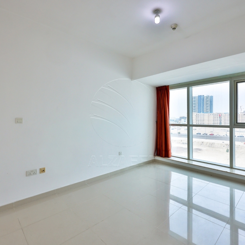 VACANT and Exclusive | Sea View | Big Balcony