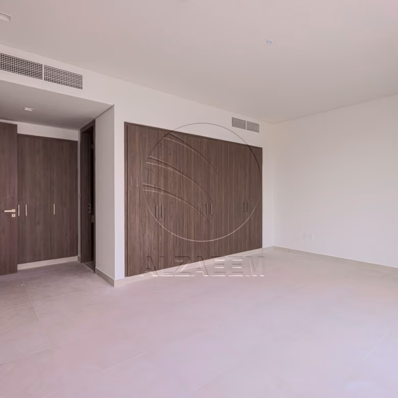 HOT! Corner Villa | Prestigious Gated Community