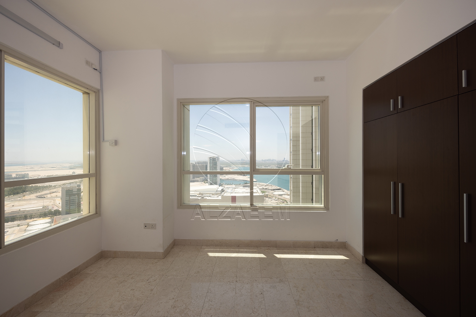 Vacant | High Level ! 3BR + Maid | Sea View