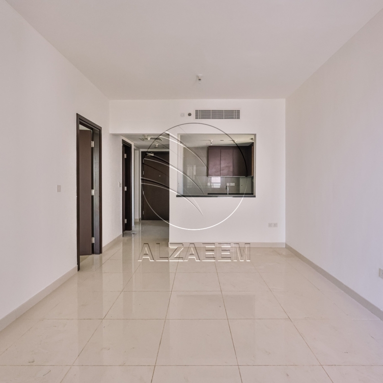HIGH Level | BIG LAYOUT | Balcony | Open Kitchen