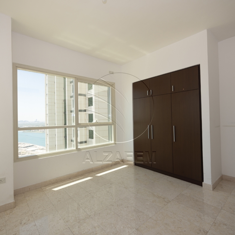 Vacant | High Level ! 3BR + Maid | Sea View