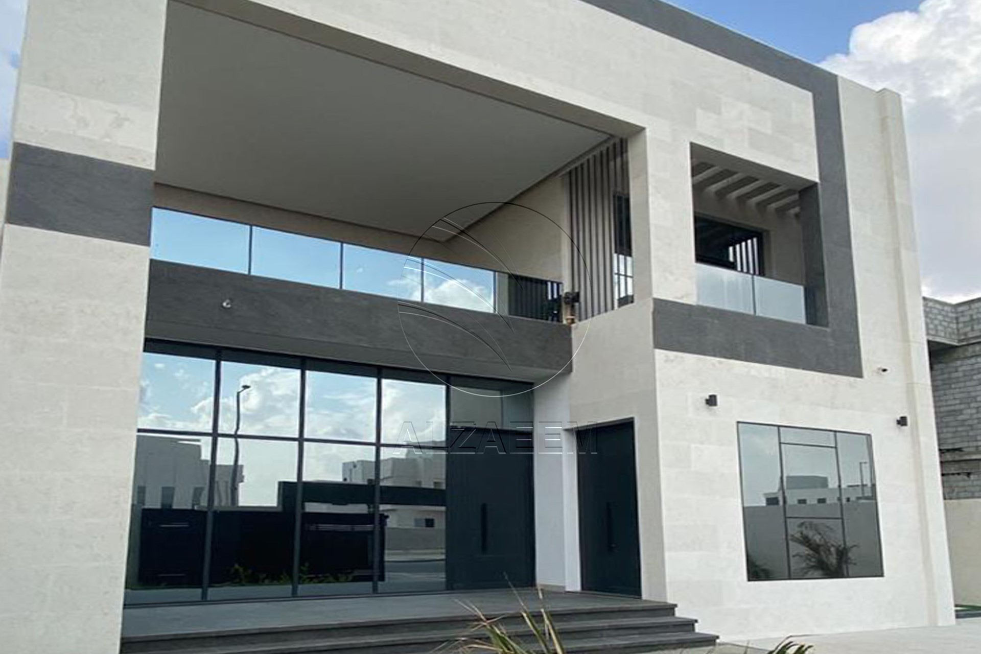 √ Landscaped Area | 6 Masters | Modern Finishing √