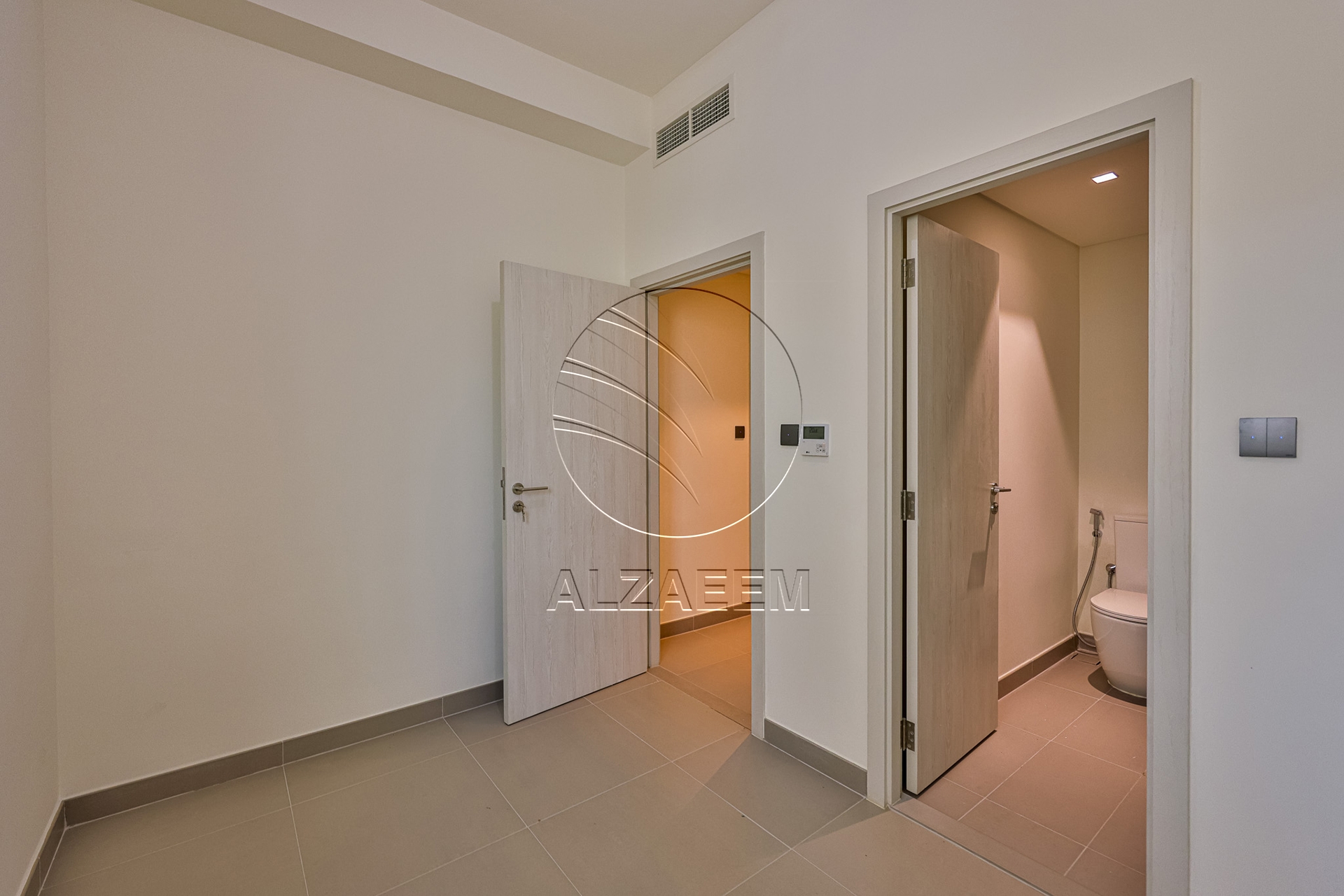 Single Row CORNER | Premium and High End Location