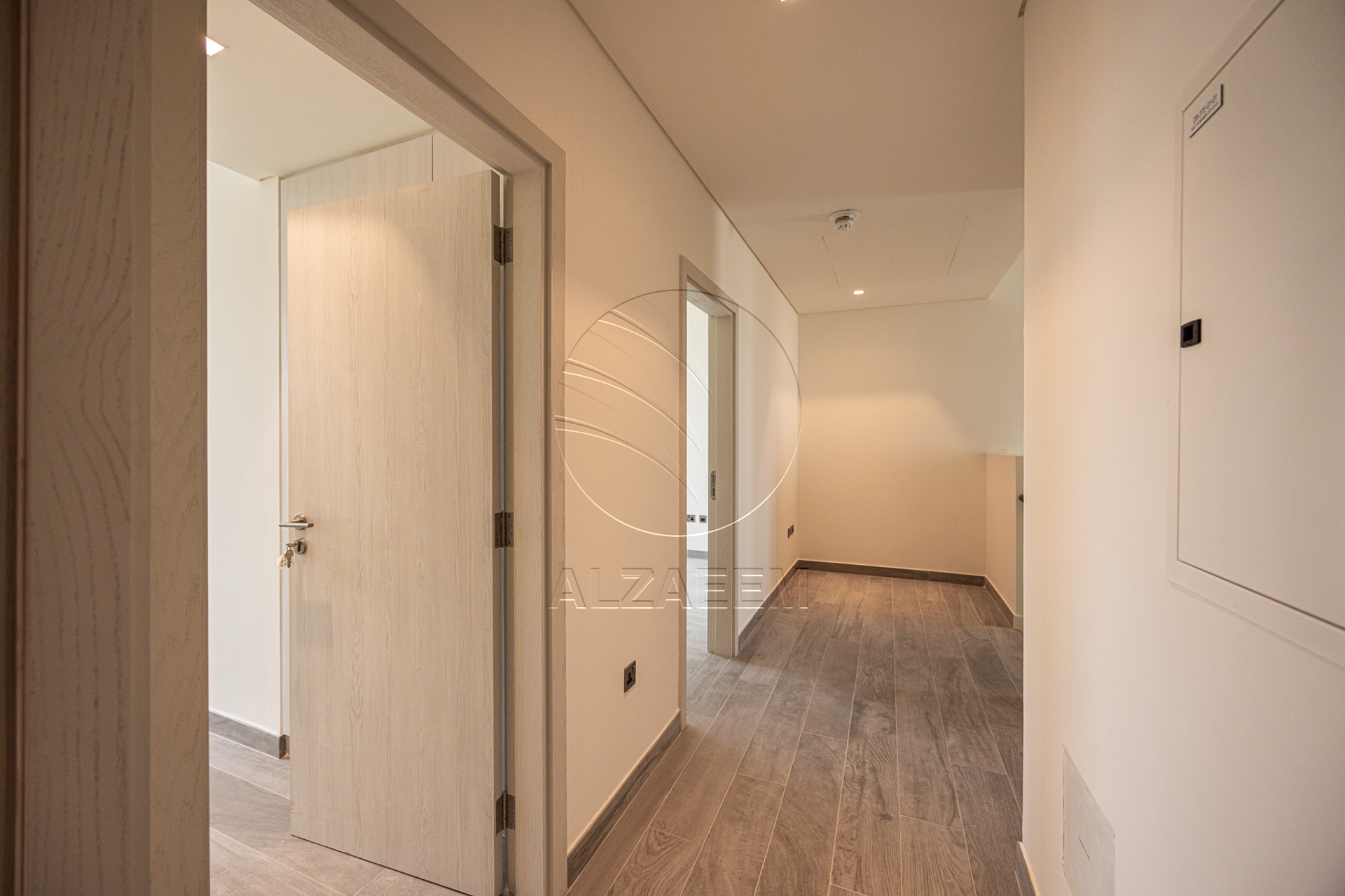 Exclusive+Hot! Single Row TH Near Community Center