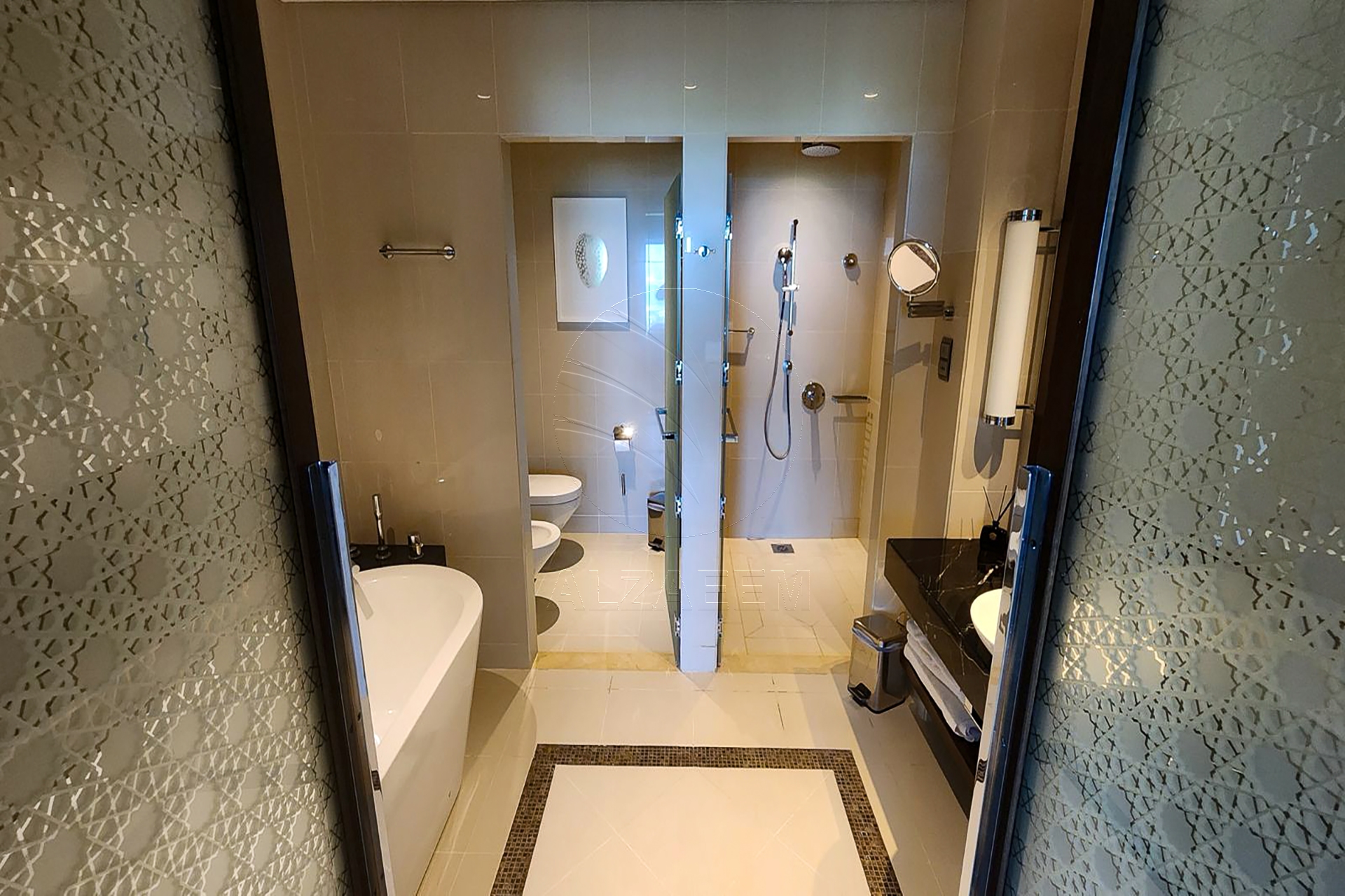 √ HOT DEAL! Sea View and Vacant Unit √