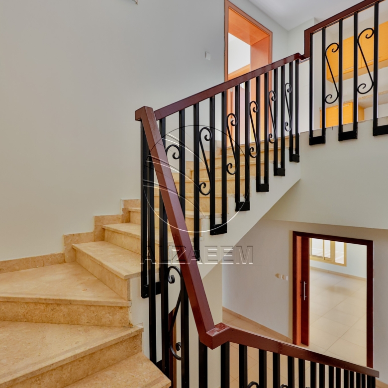 Spacious Villa | Double row middle | Upcoming!