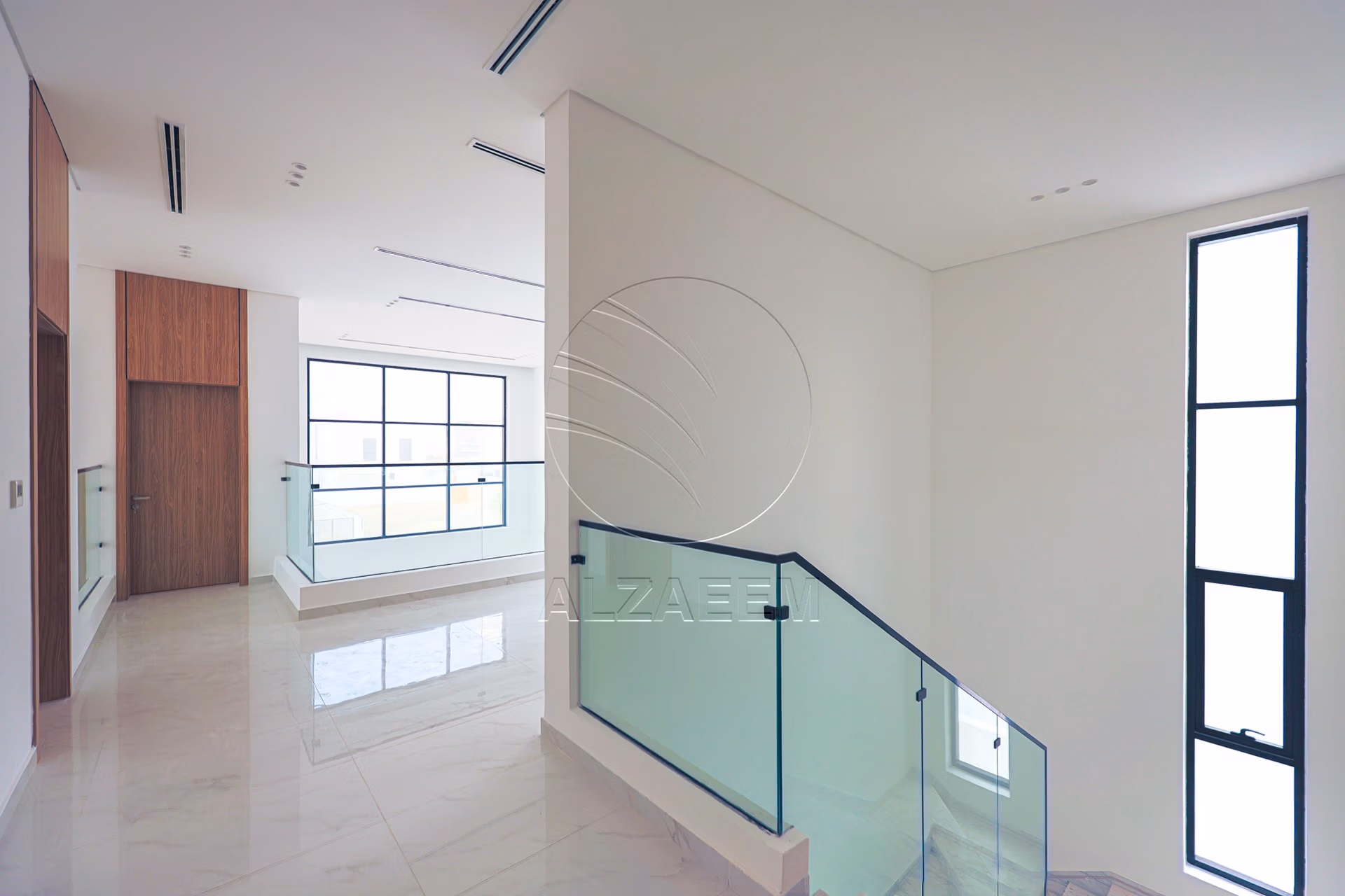 Corner | High Quality Finishing| High Ceiling