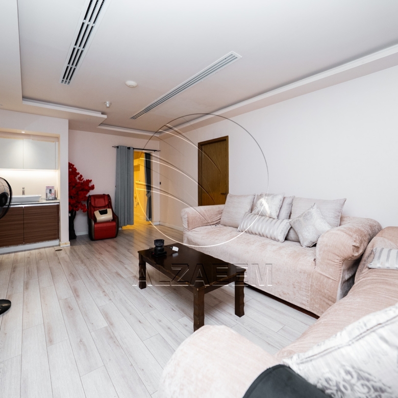 VIP | Upgraded Villa | Corner Single Row | Jacuzzi