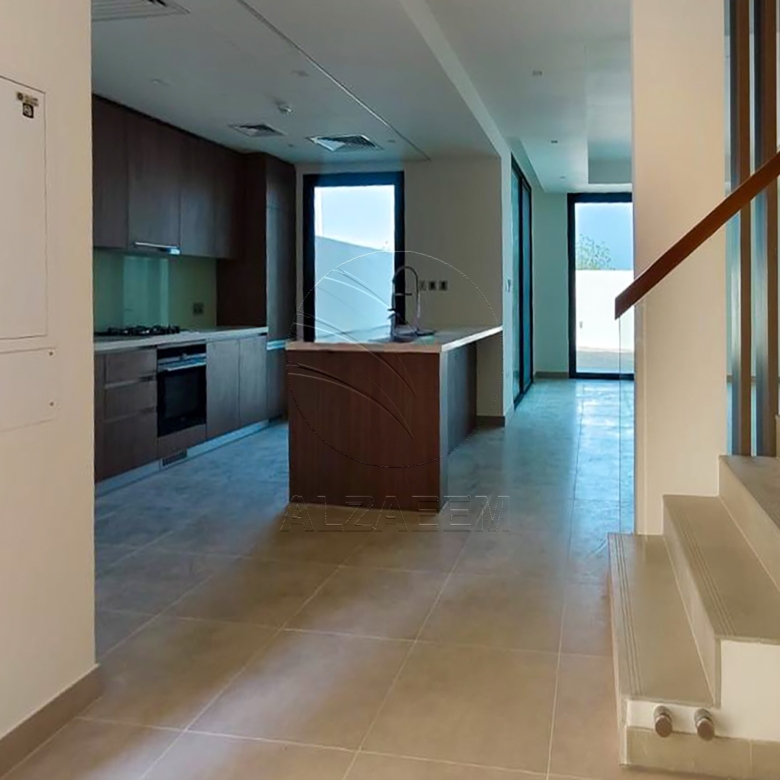 Single Row | Semi Furnished | Near Amenities