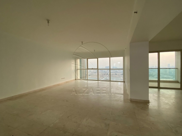 √ Well Maintained Unit | 3BR + Maid | Sea View √