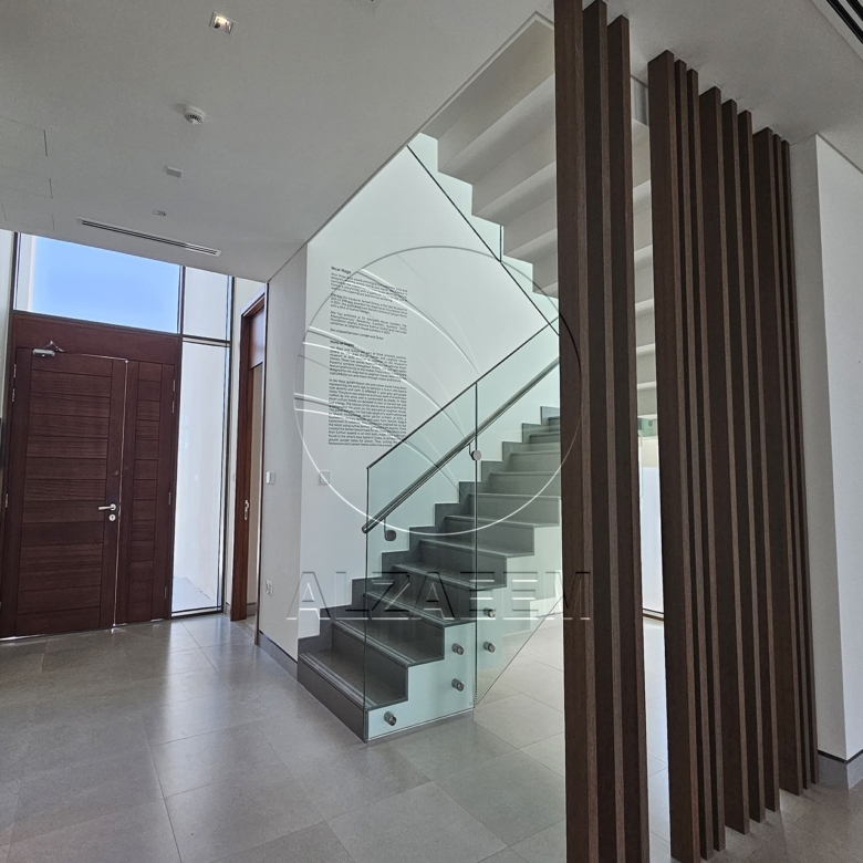 Stunning Location | 4BR+M+D | Vacant Soon!
