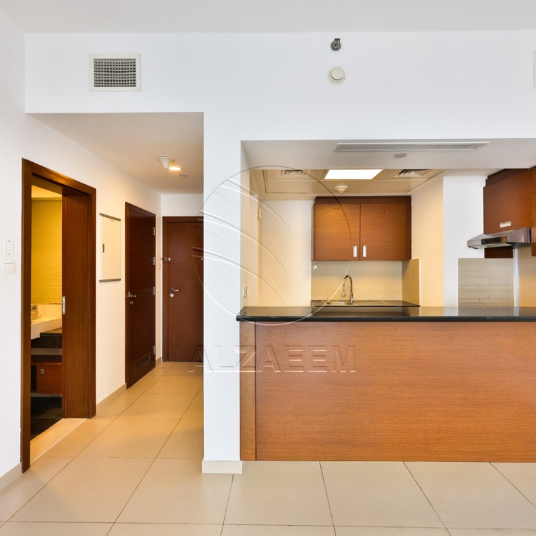 Sea View | High Floor | VACANT | Up to 4 Payments