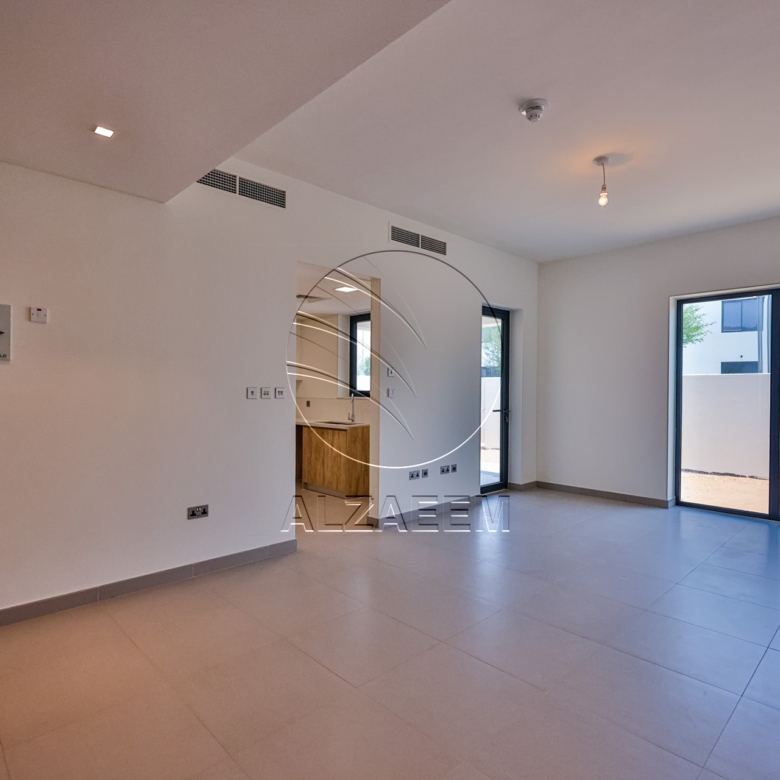 HOT! Single Row | Rented with Refund | High ROI