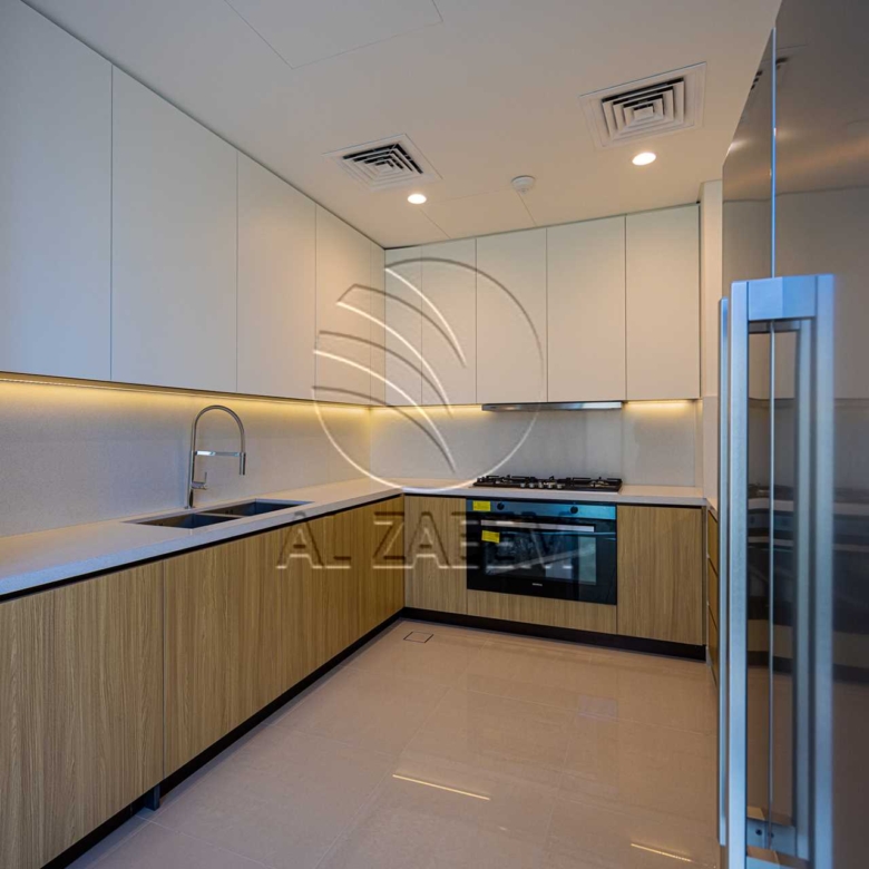 Price Reduced! Prime Location | HIGH Ceiling