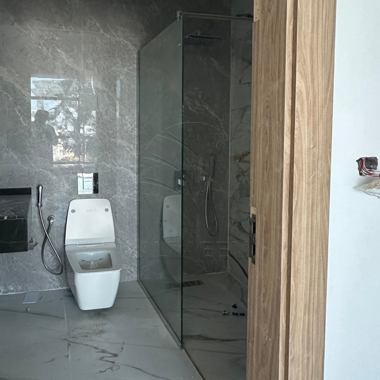 √ Single Row | Biggest Plot | 5BR+Lift+Pool √
