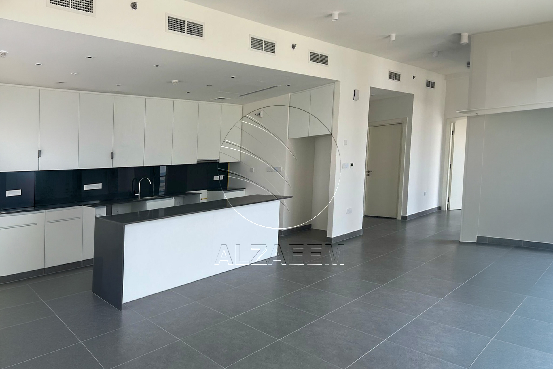 Sea View | Corner | with Balcony | Rent Refund