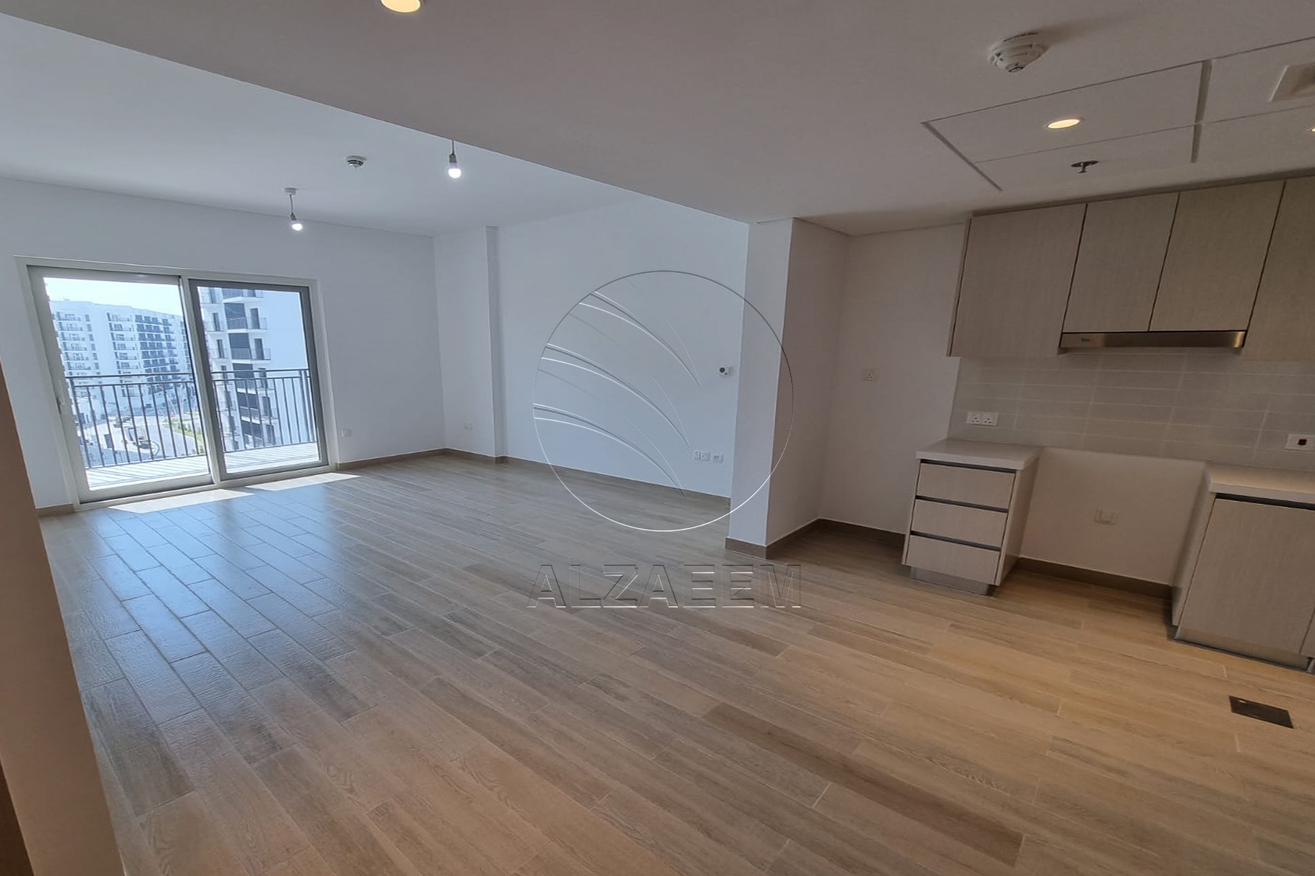 VACANT! Furnished Unit | Mid Level