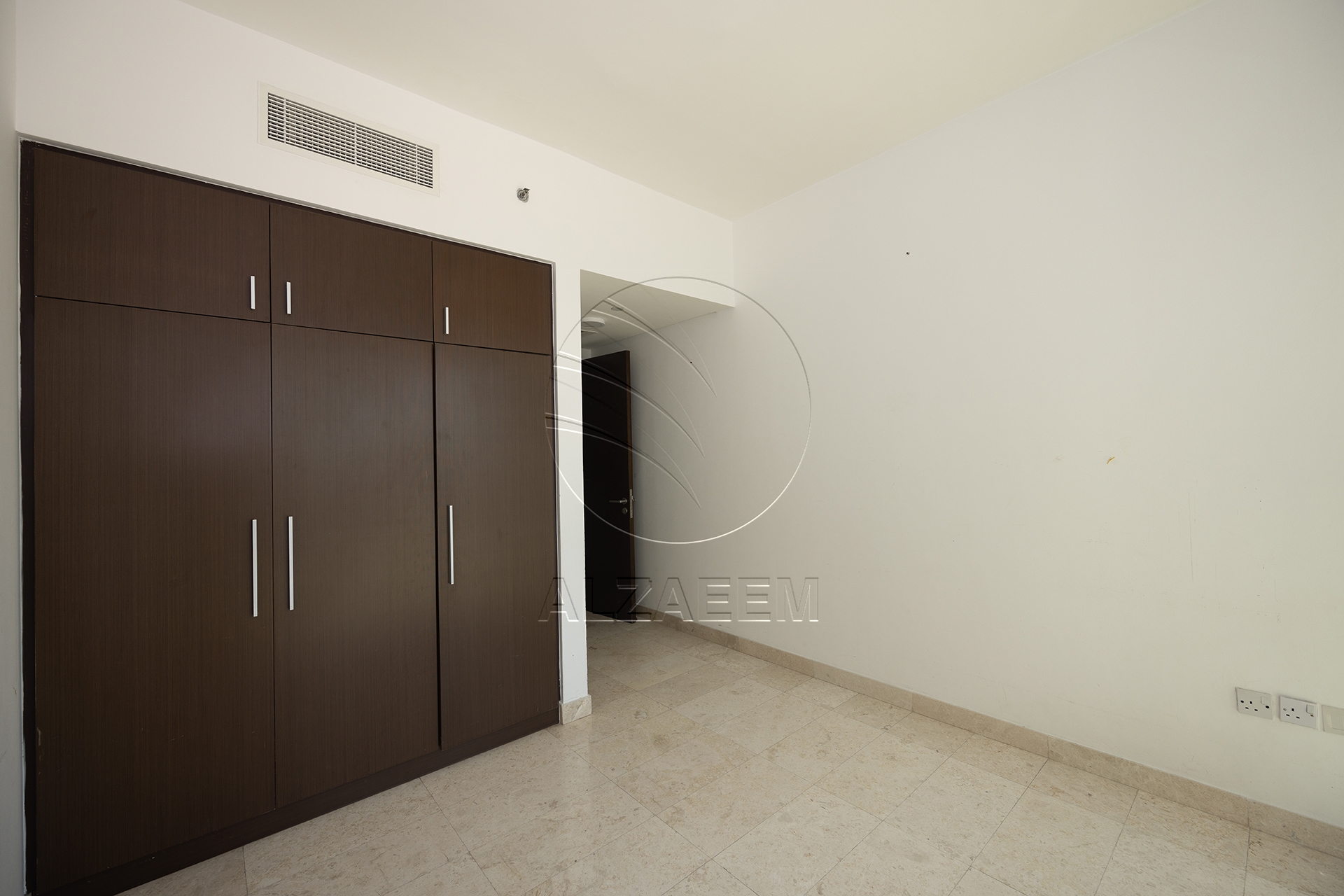 Vacant | High Level ! 3BR + Maid | Sea View