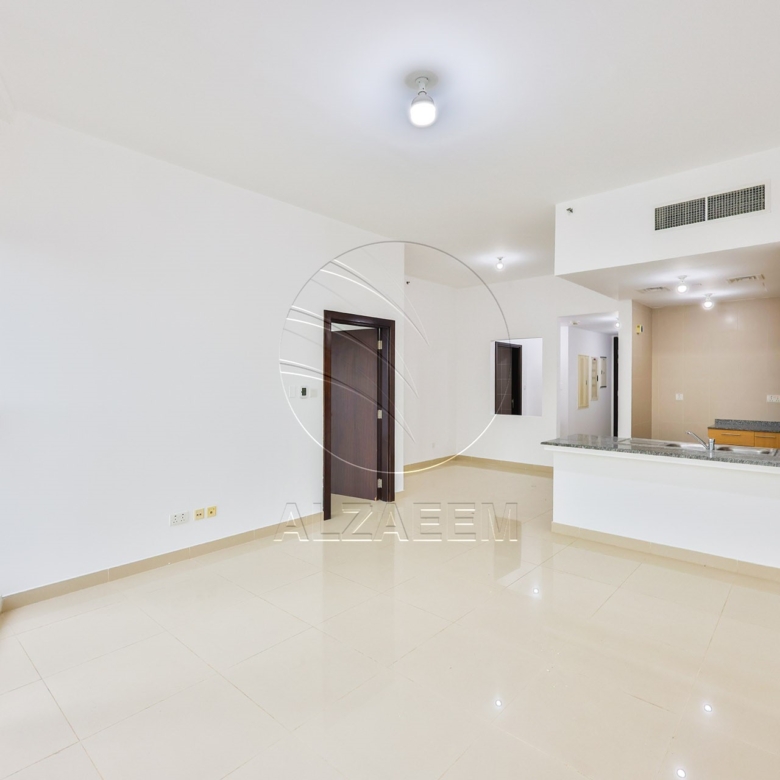 VACANT | 2 Payments | Urban View