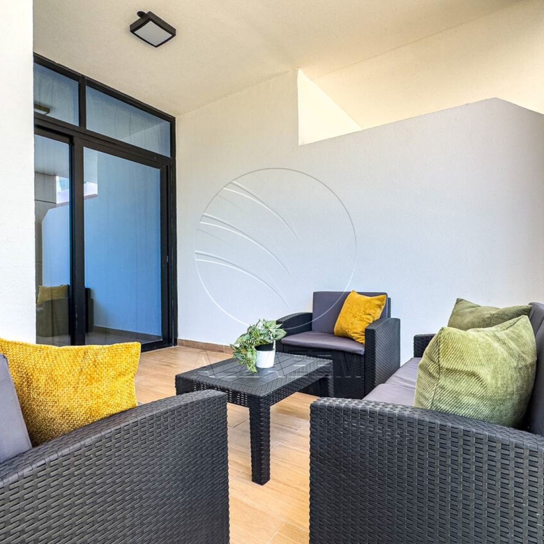 Fully Furnished | 1BR Junior | Amazing View