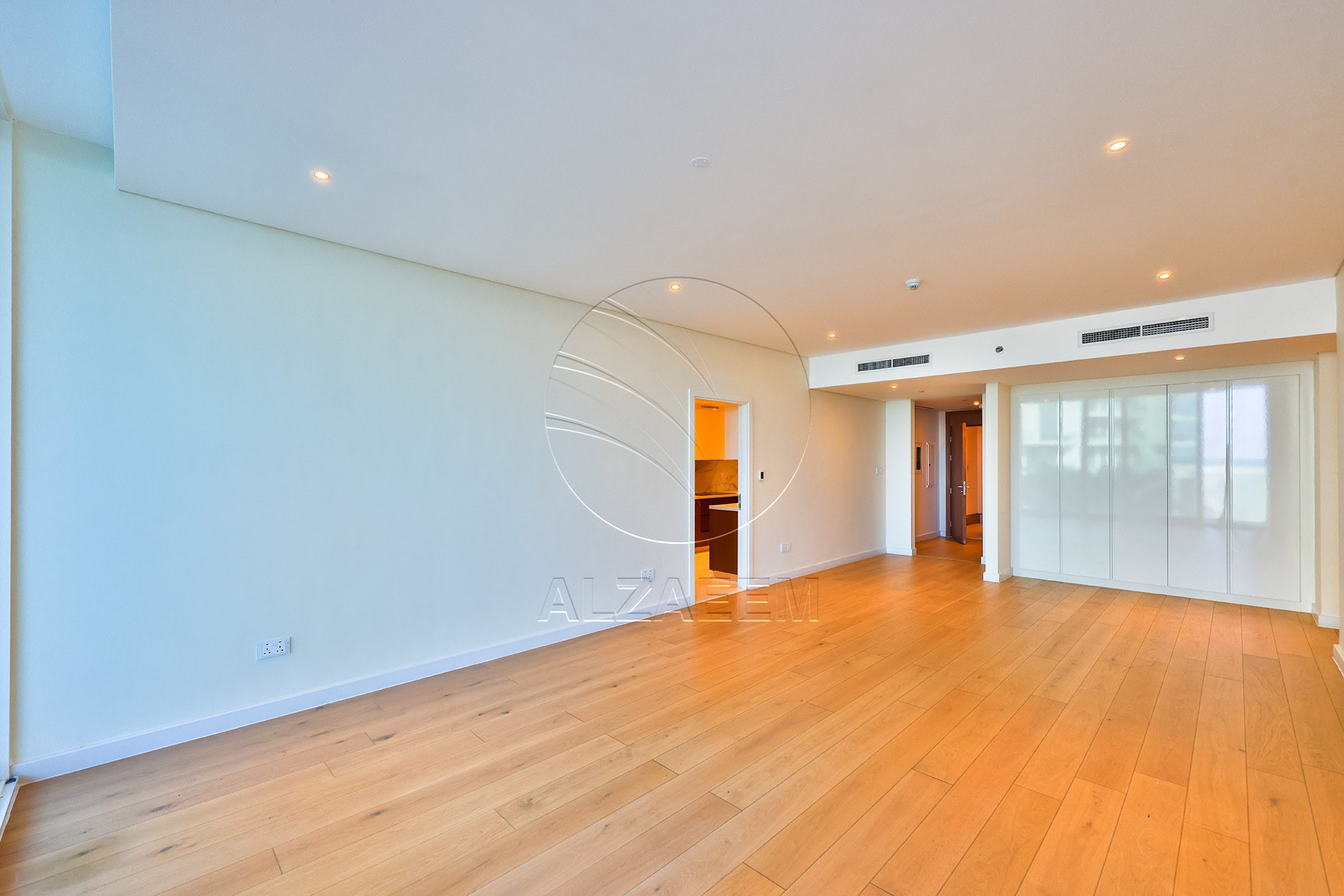 Sea View 2BR+M | VACANT | Luxury Living